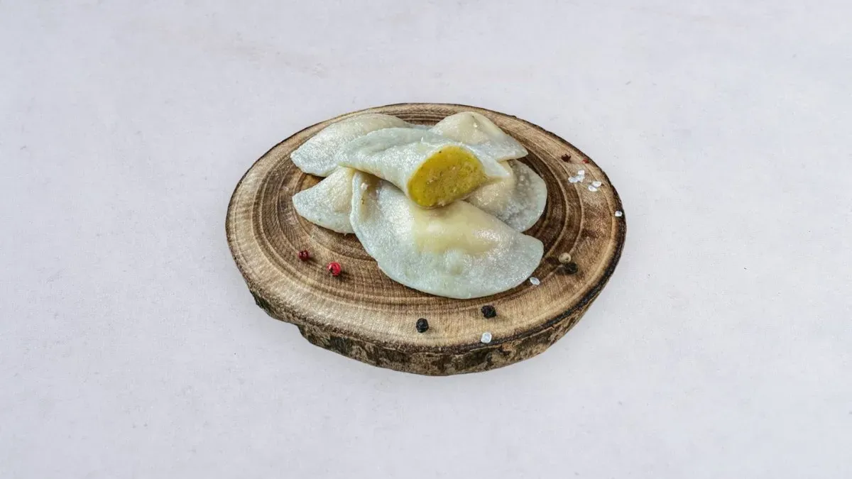 Pierogi z ziemniakami i cebulką