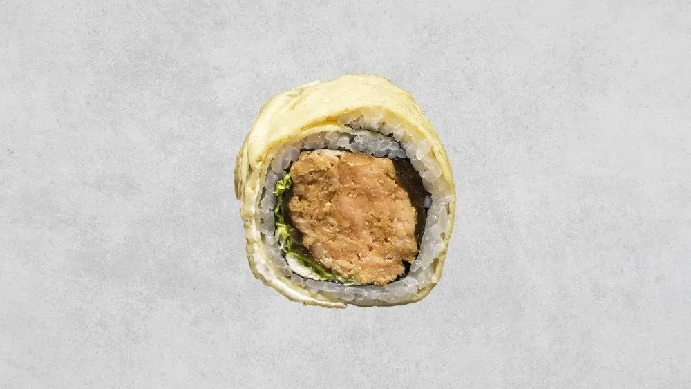 Date maki - pieczony łosoś