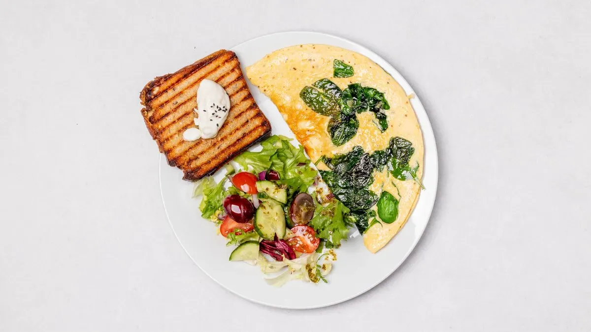 Omlet z łososiem
