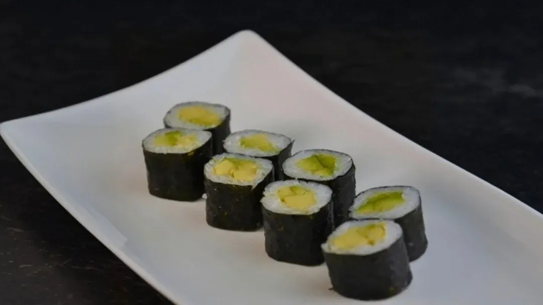 Maki z awokado