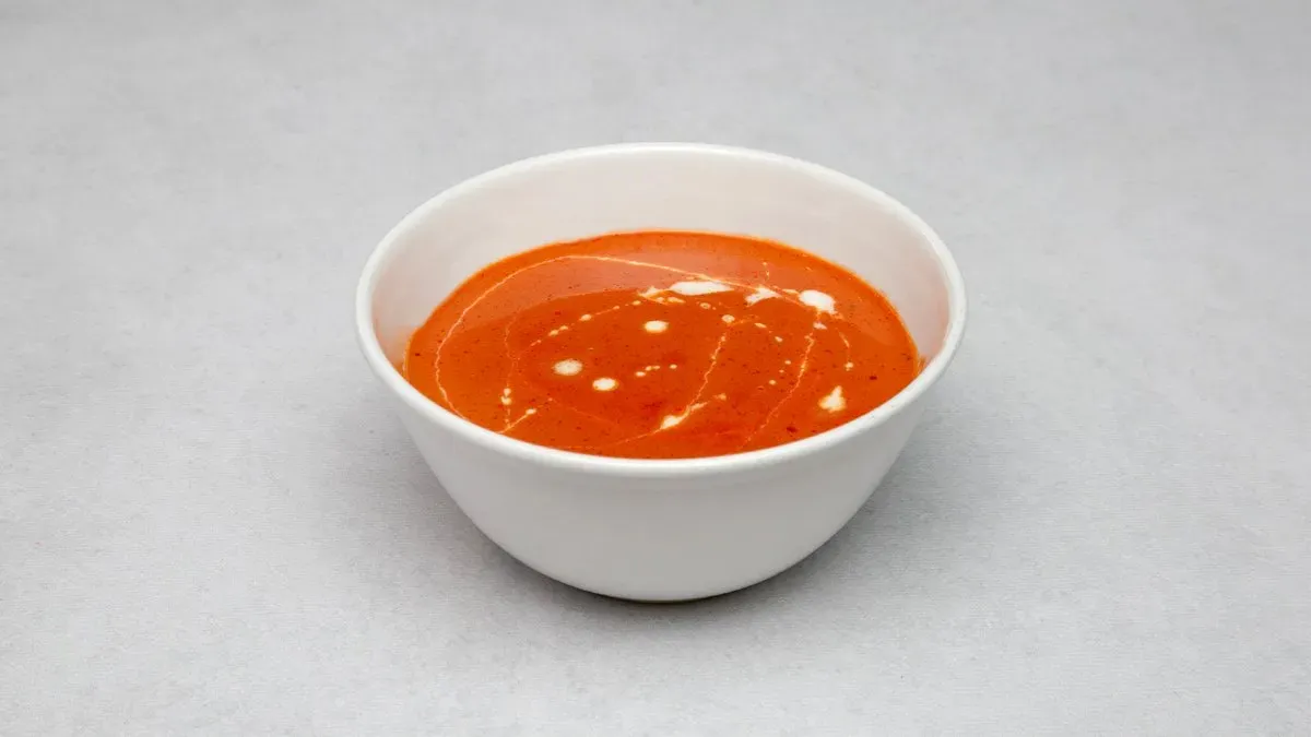 Zupa pomidorowa z makaronem