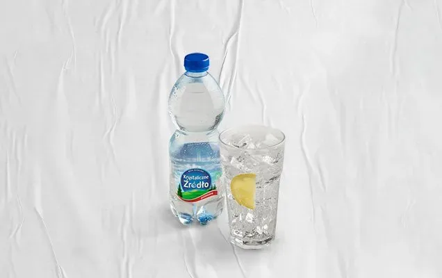 WODA GAZOWANA 0,5L