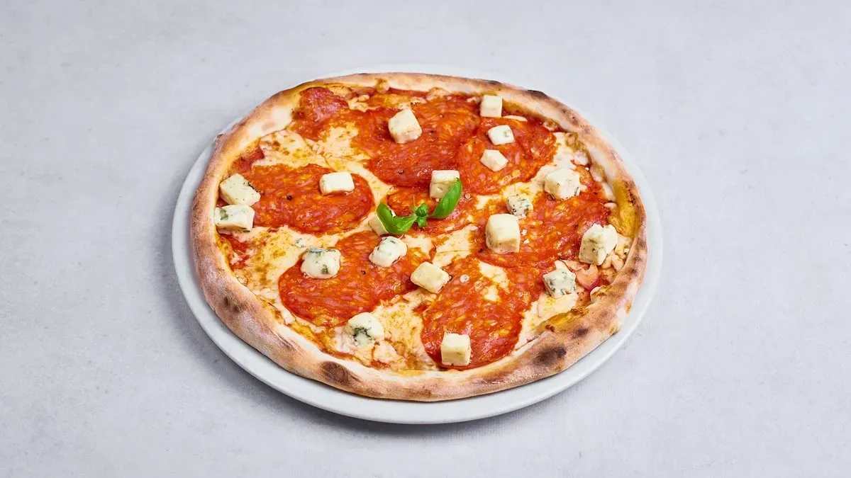 Spianata e gorgonzola