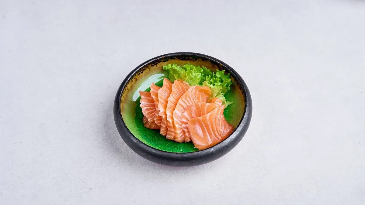 Sashimi Małe - Łosoś 7 szt.