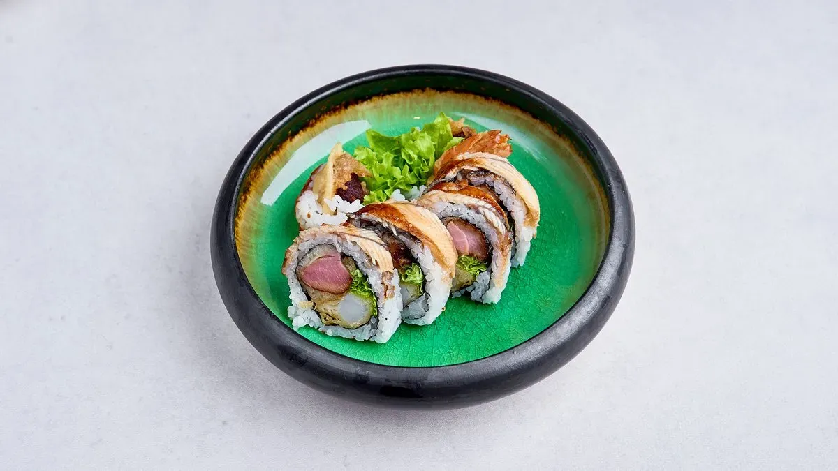 Uramaki - Krewetka, kaczka i węgorz