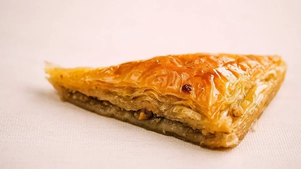 Baklava z orzechami