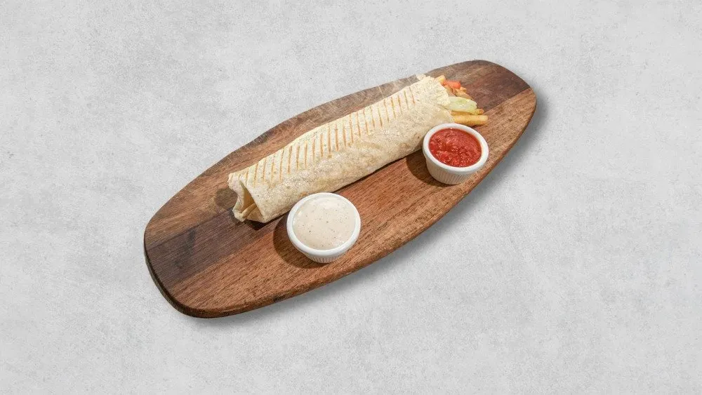 Kebab kanapka z frytkami