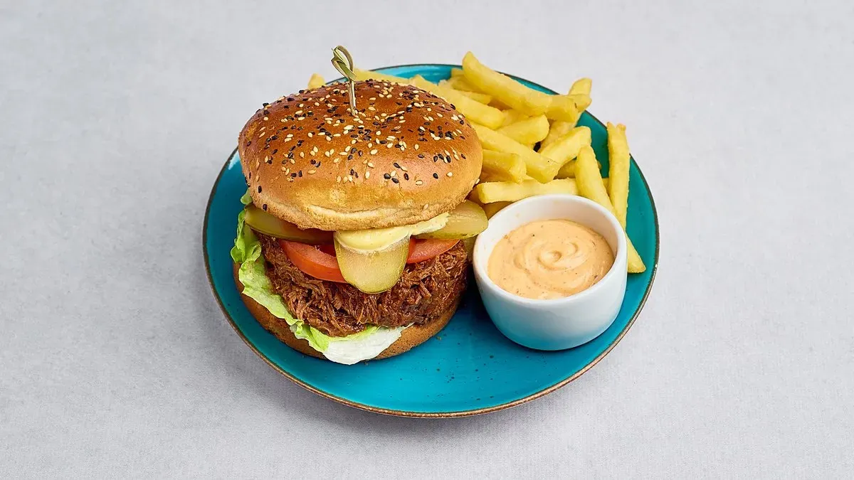 Burger z Wołowiną