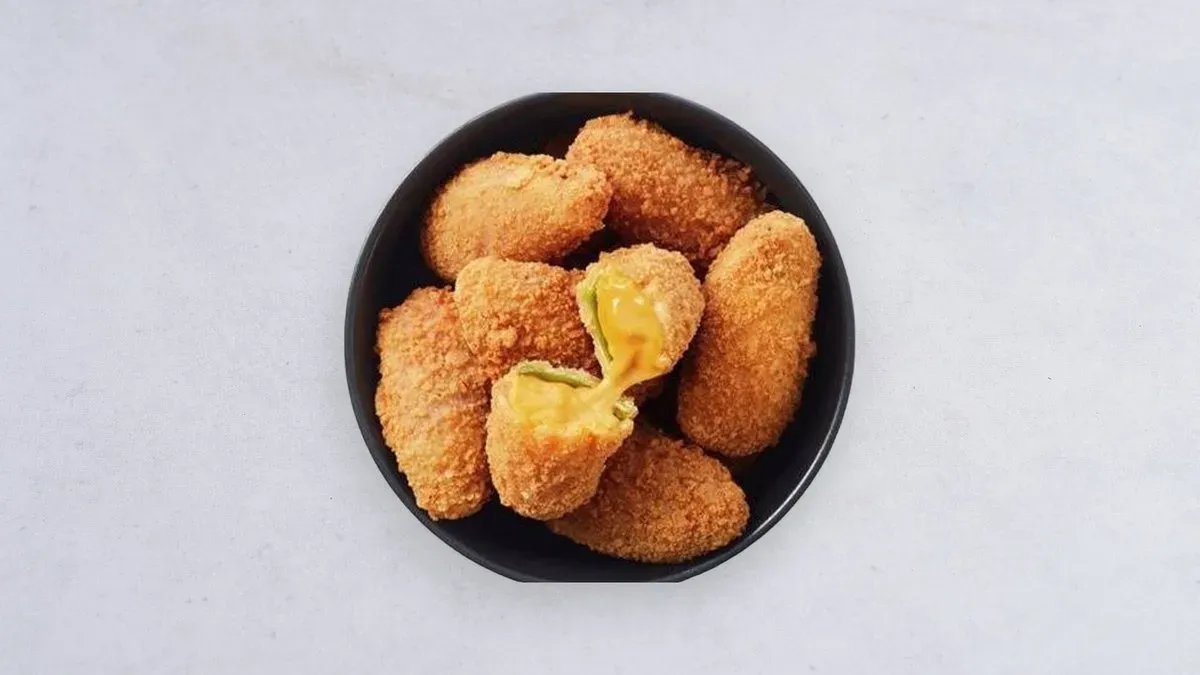 Nuggetsy z serem cheddar i papryczką jalapeño