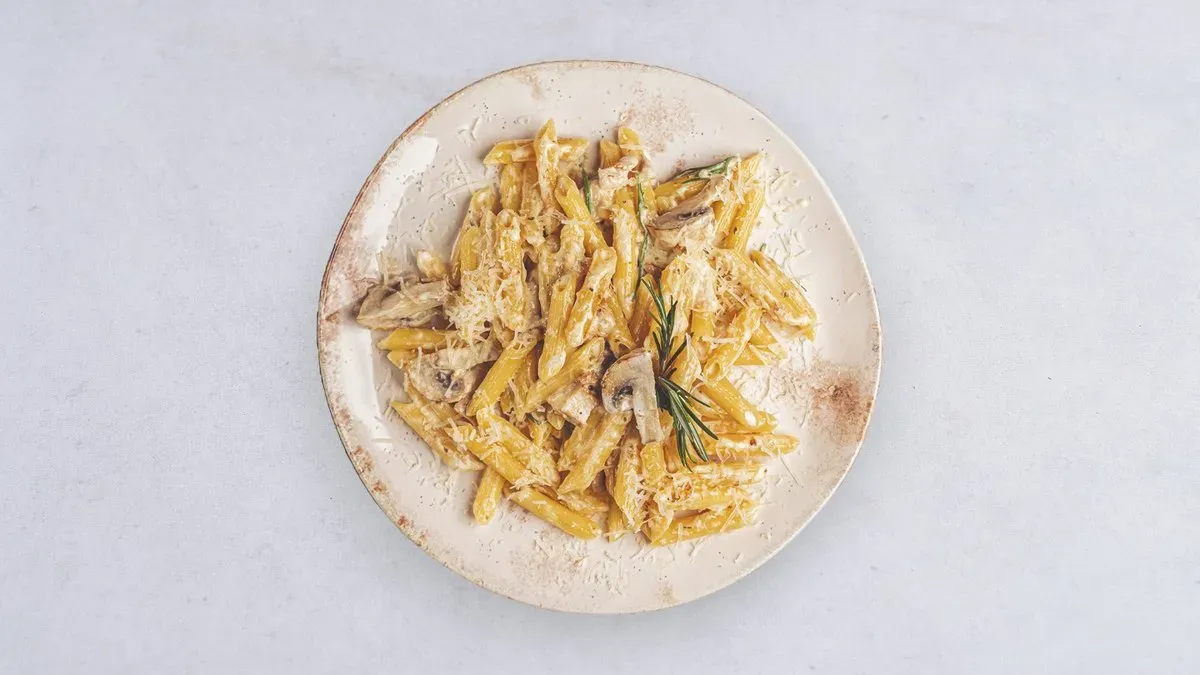 Penne con pollo