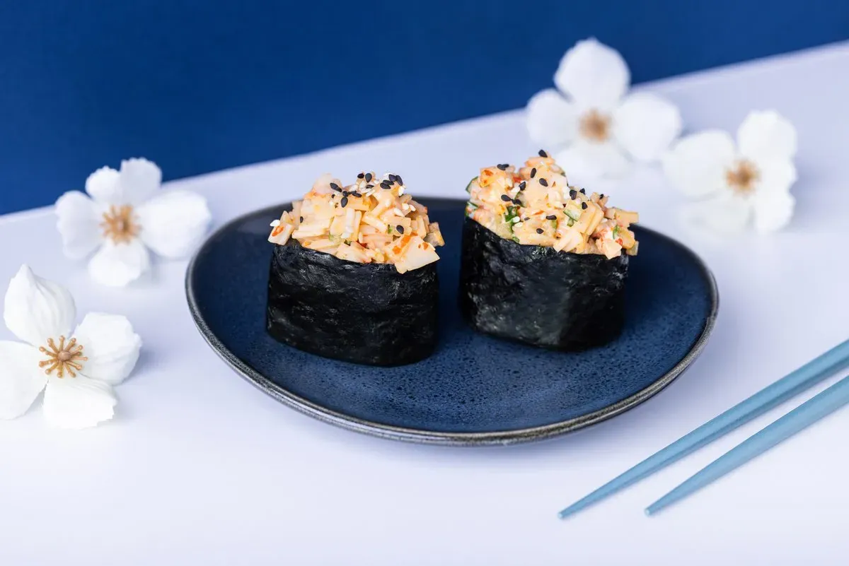 Gunkan Surimi (2 szt.)