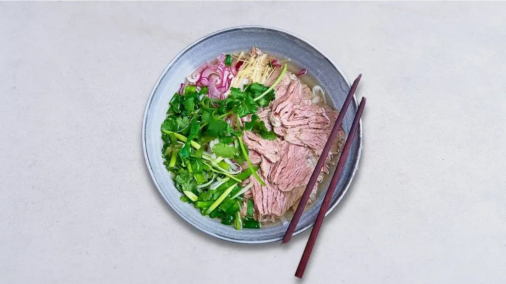 Zupa pho bo chin
