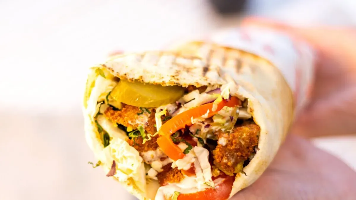 Mały falafel rollo