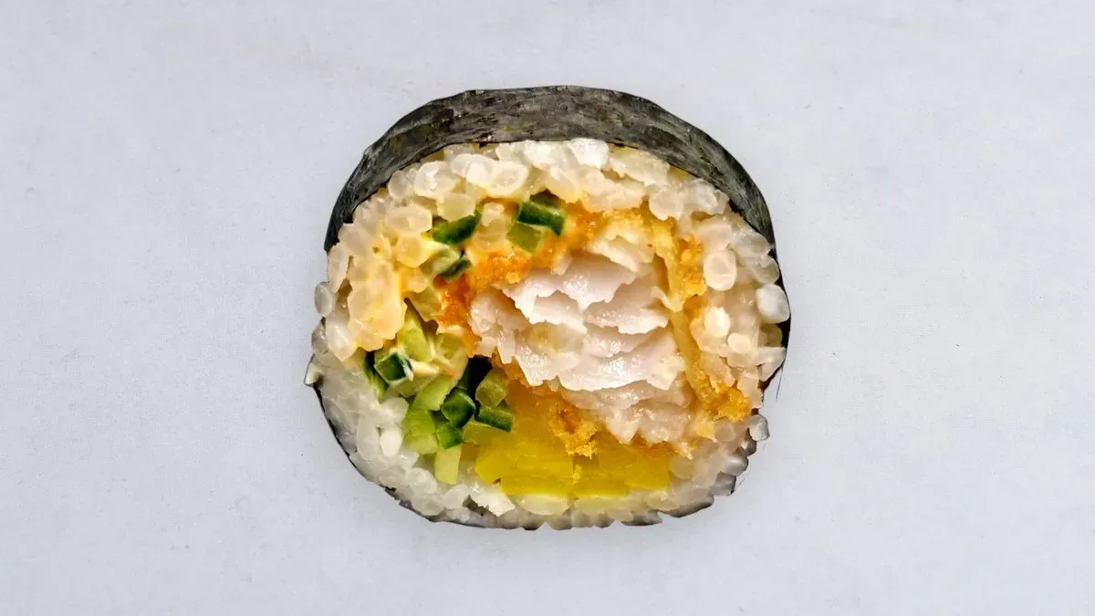 Futomaki pieczony halibut