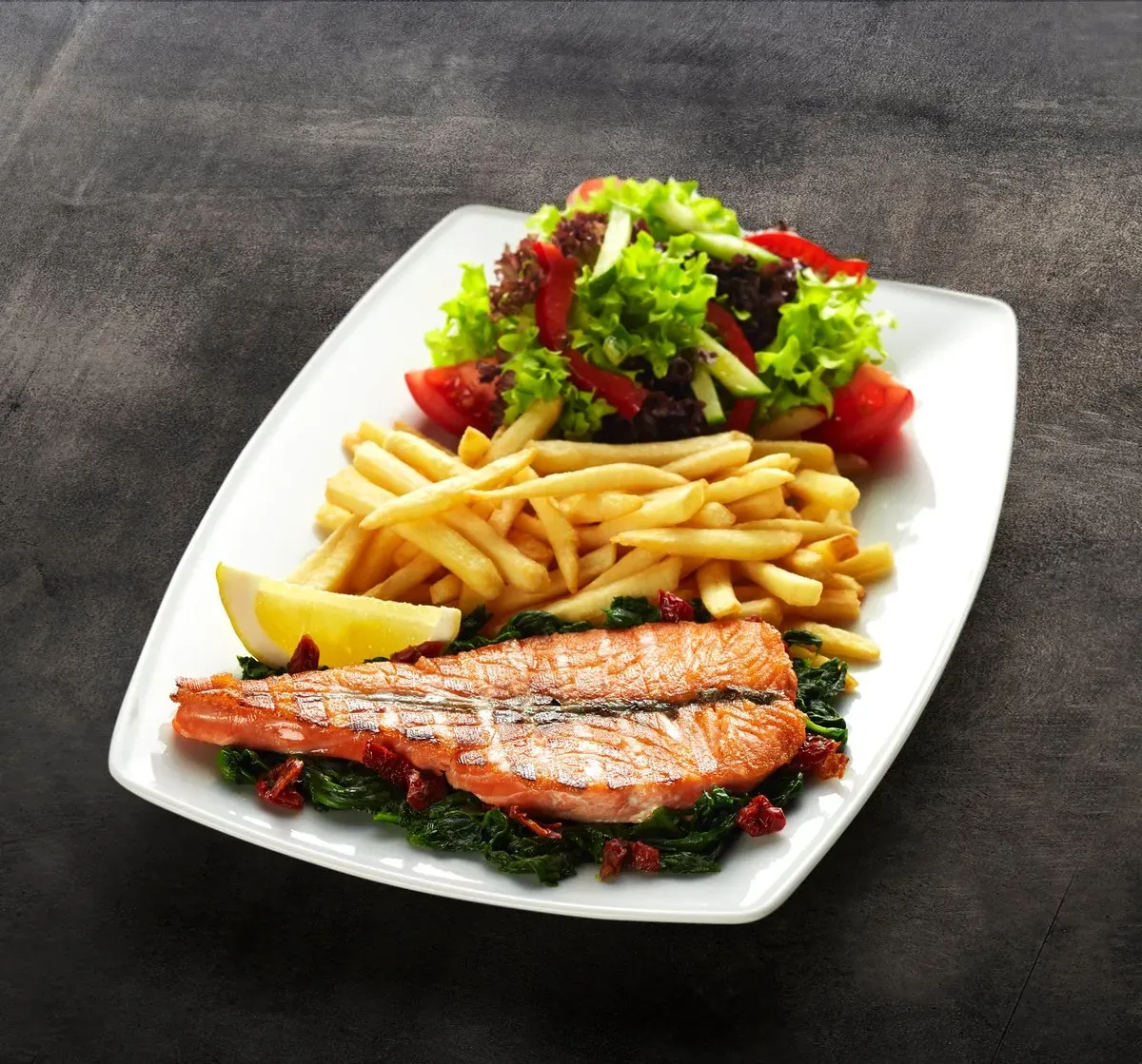 GRILLOWANY FILET Z ŁOSOSIA  470 g 