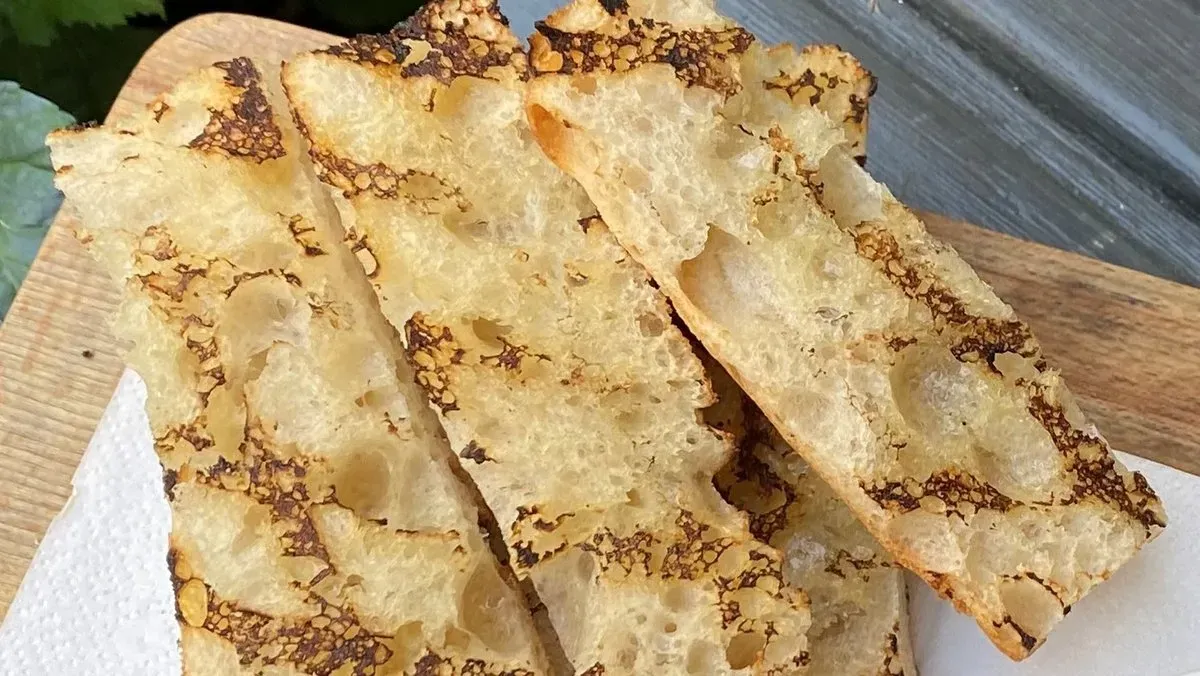 pieczywo (grillowana foccacia)