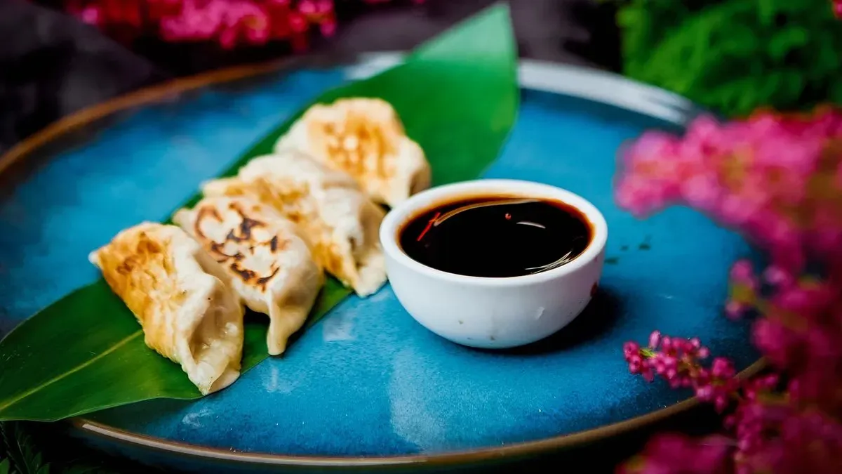 Gyoza z kurczakiem i grzybami (5szt)