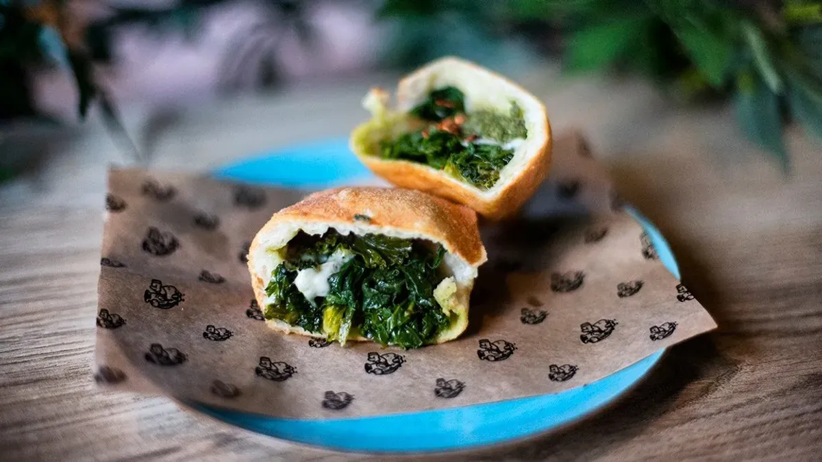 MINI CALZONE GREEN VEGAN