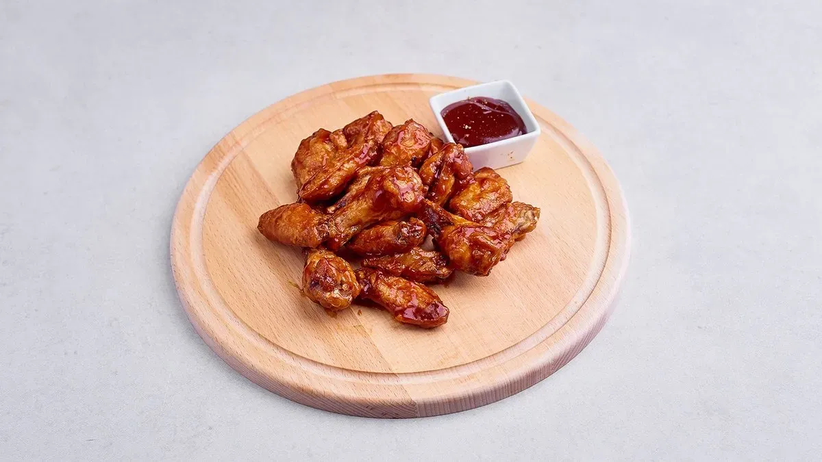 Skrzydełka pieczone w sosie BBQ