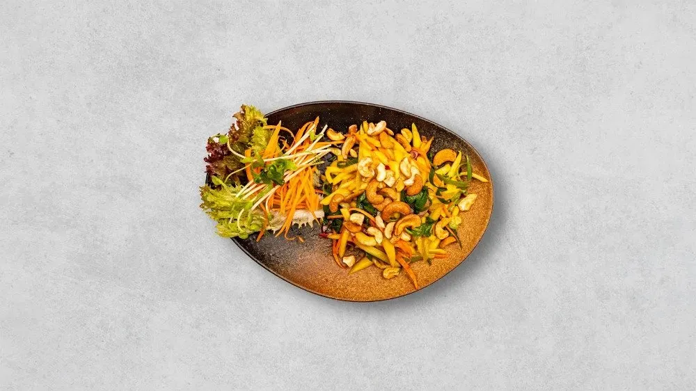 Yum mamuang (wegańska sałatka z mango) 🌿🌿