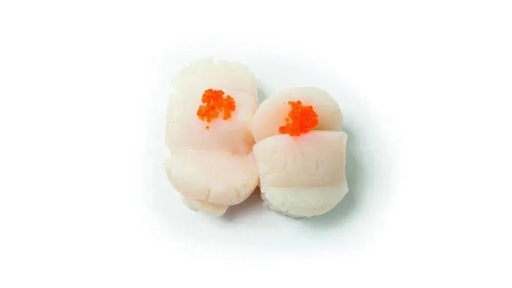 Nigiri z małżami św. Jakuba