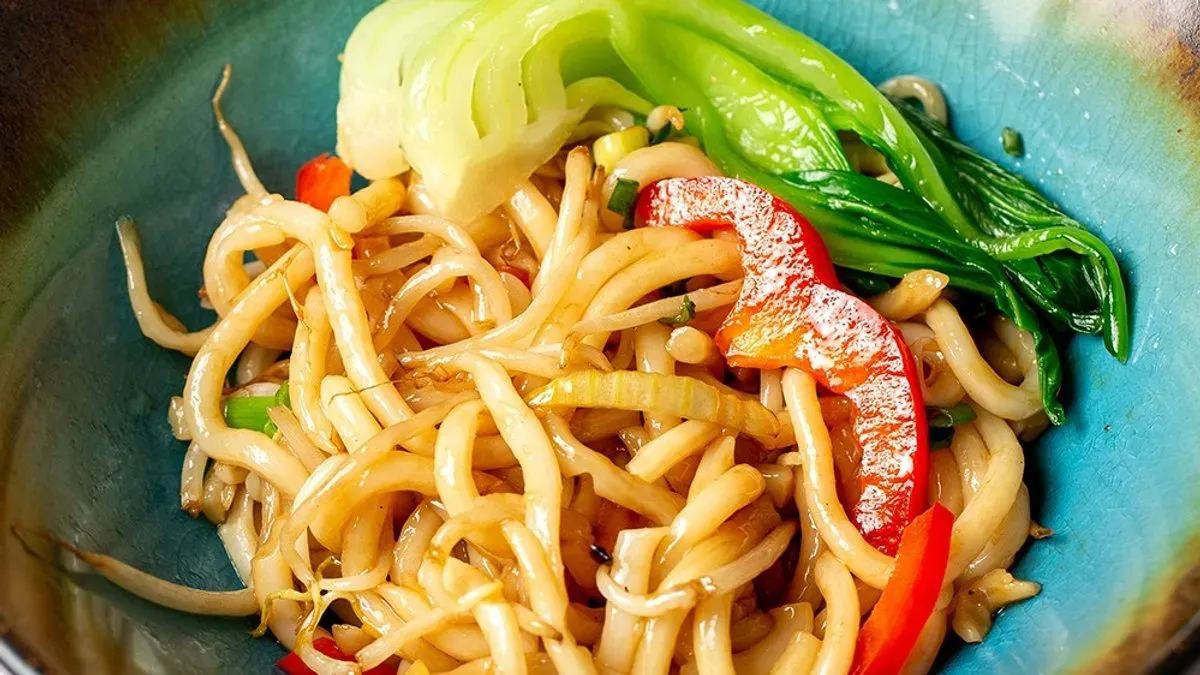 Domowy makaron udon