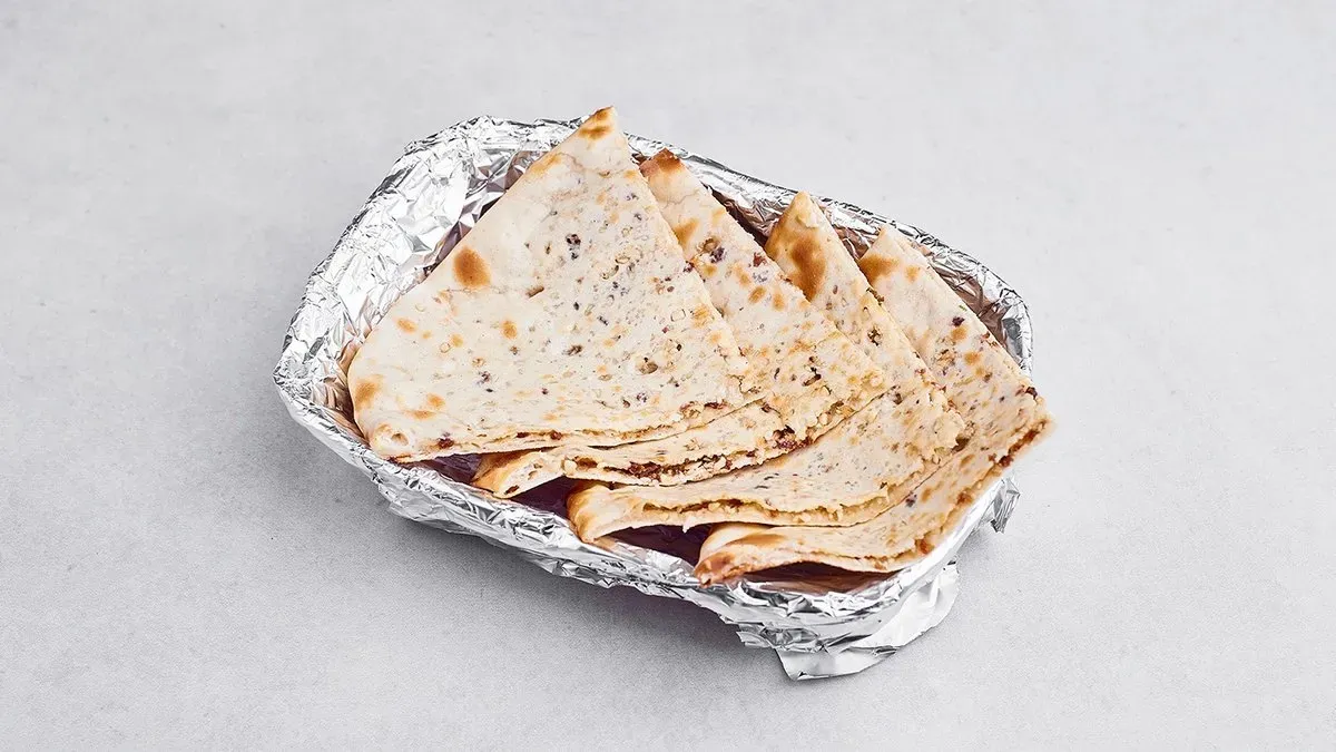 Peshwari naan