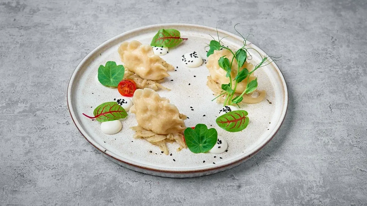 Pierogi ruskie z białą truflą