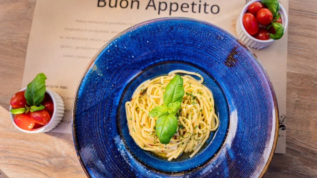 Spaghetti Aglio e Olio con Peperoncino