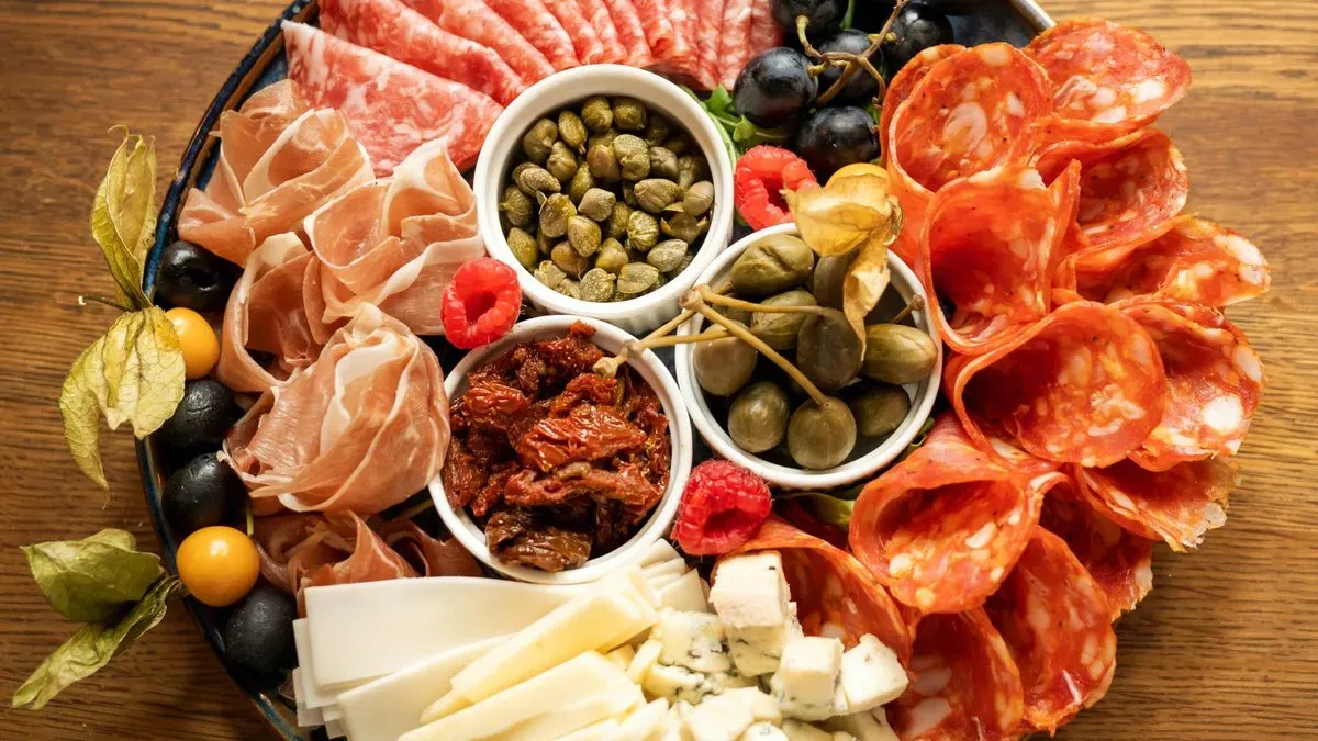 ANTIPASTI (dla 4 osób )