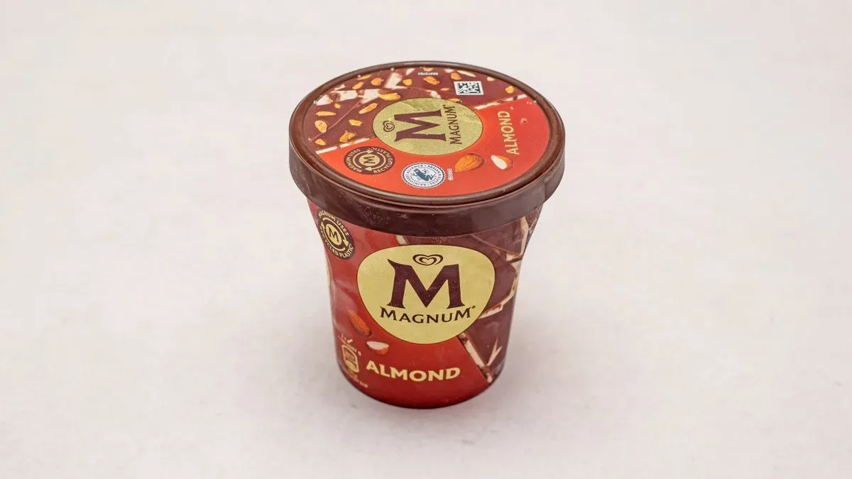 Magnum Almond 440 ml