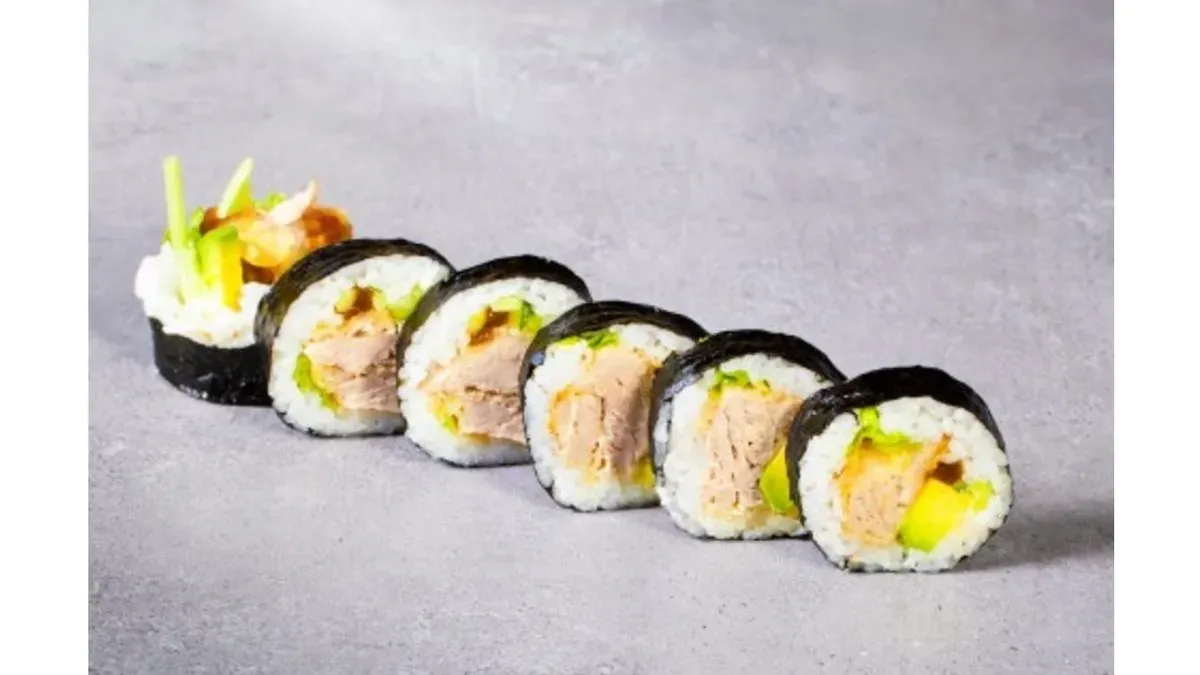 Maguro roasted maki