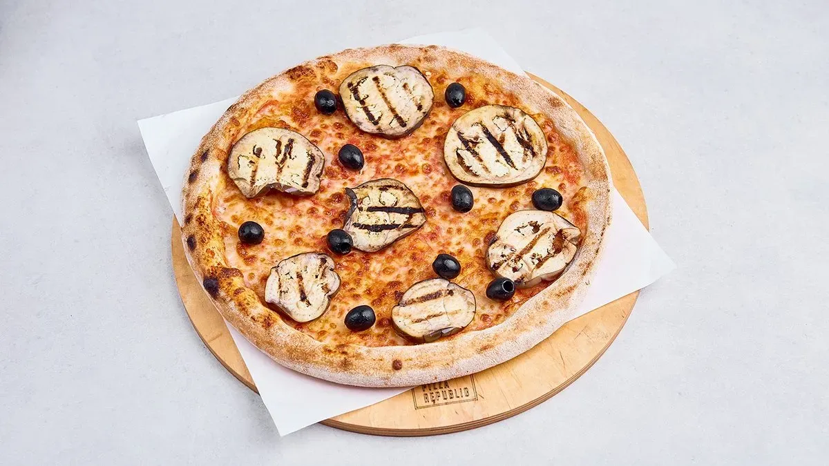 Bombetta di Totò (brzegi nadziewane lekko pikantną ricottą)