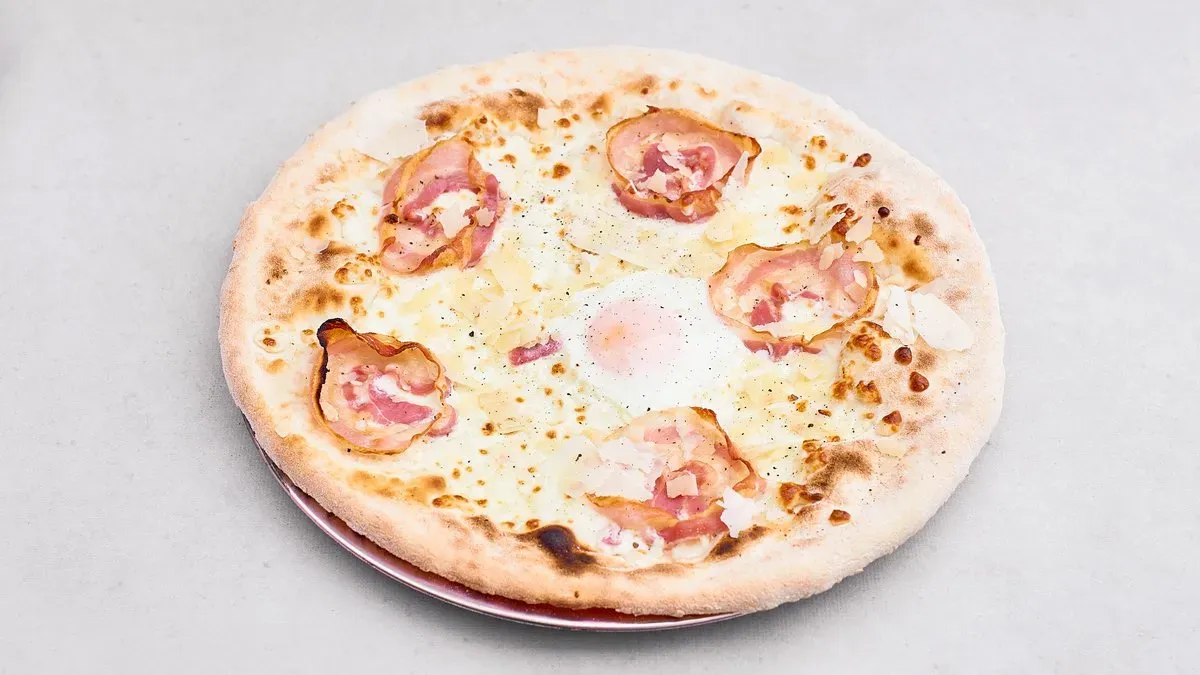 Carbonara (bez sosu pomidorowego)