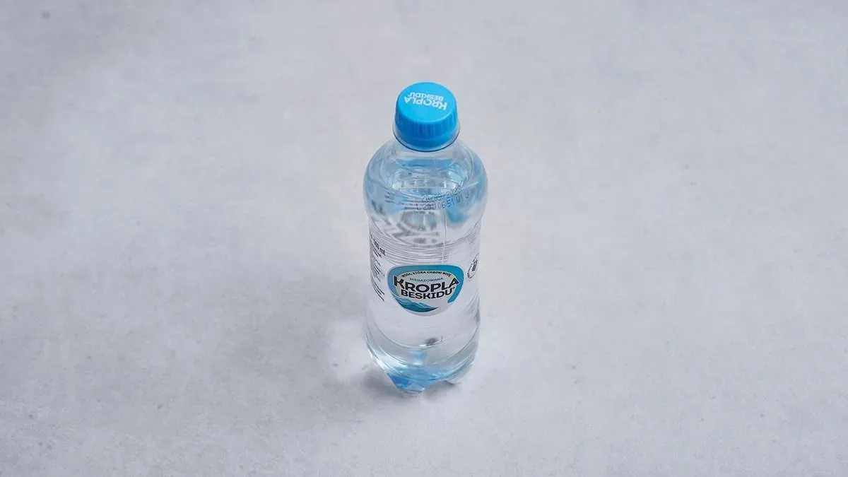 Woda niegazowana (0,5 l)