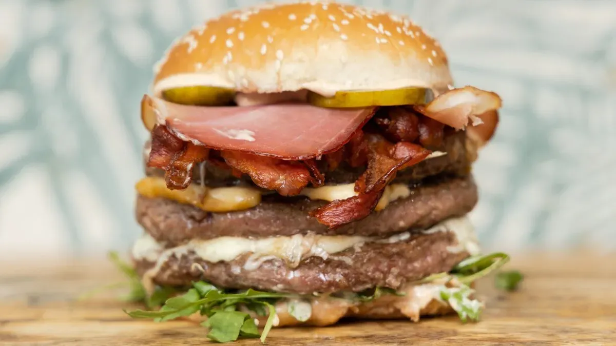 Kam's Heart’Attack Burger