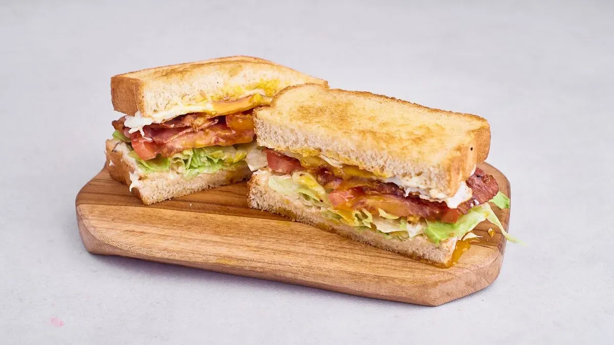 BLT