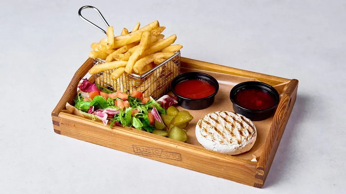Grillowany camembert