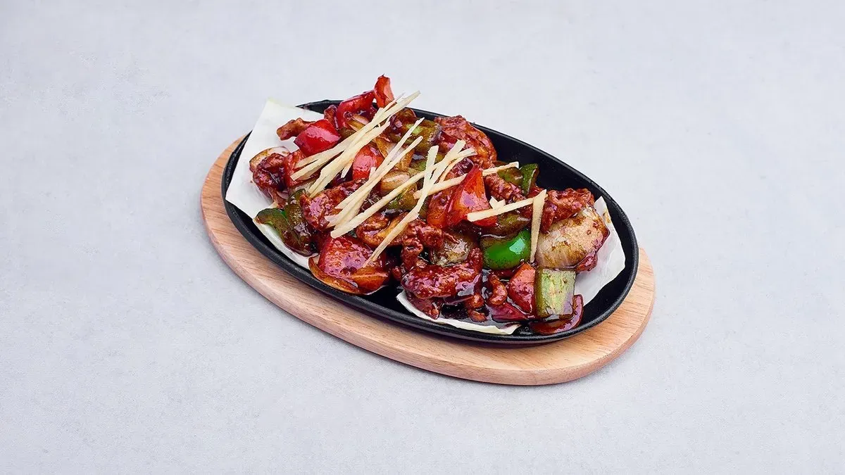 Paneer Chilli sizzler