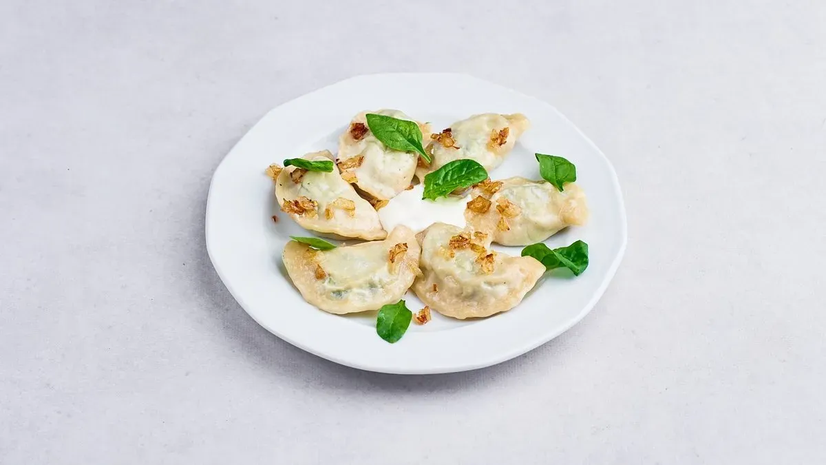 Pierogi ze szpinakiem i serem feta