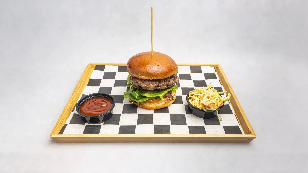 Classic cheeseburger