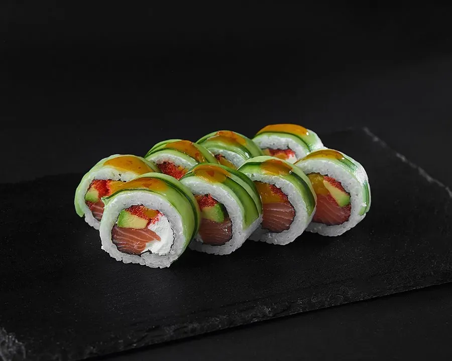Roll Nikkei Sakura